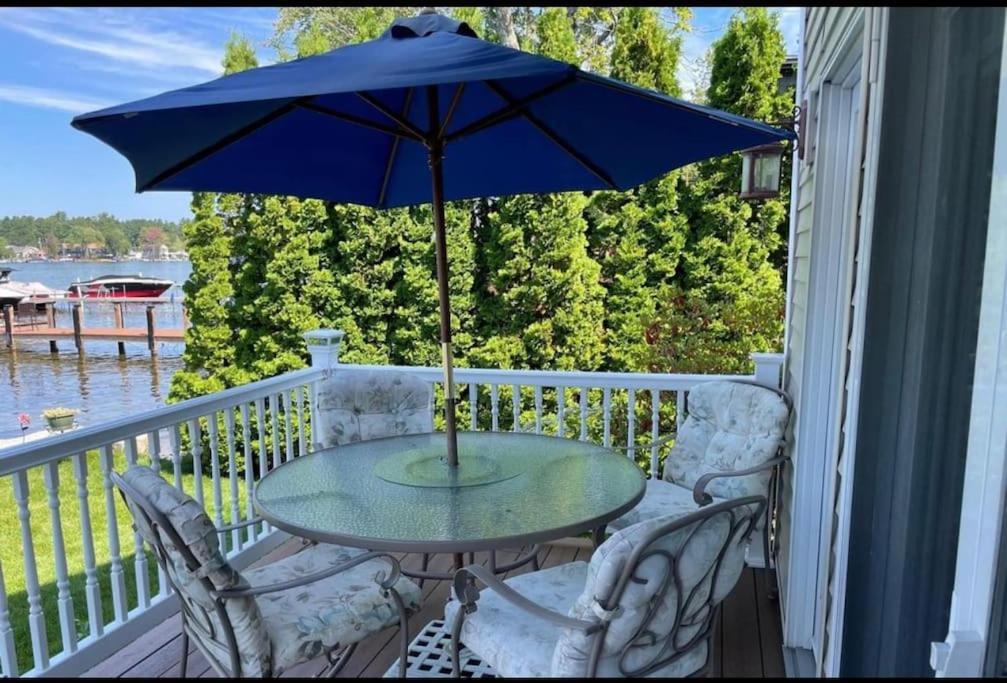 Waterfront Home With Dock Belmont Εξωτερικό φωτογραφία